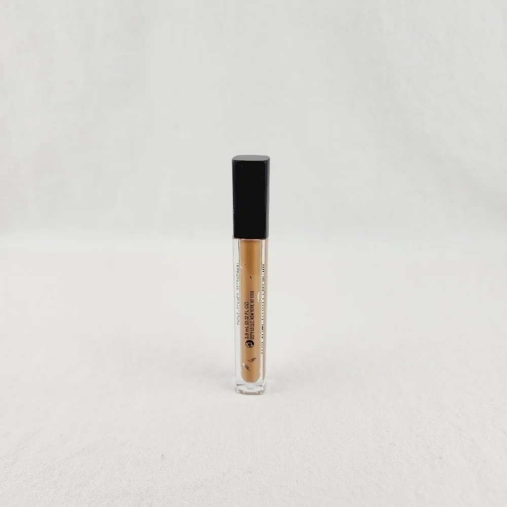 LAST ONE 🔥Cover Girl Full Spectrum All Day Idol Brightening Concealer